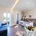 Marina Piccola 아파트 *